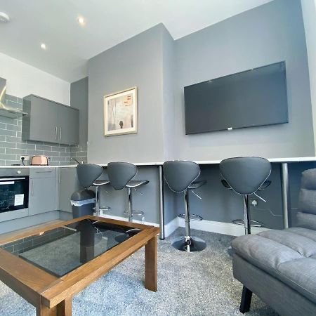 Mayfair Suite - 3X Bathrooms Close To Seafront Blackpool Esterno foto