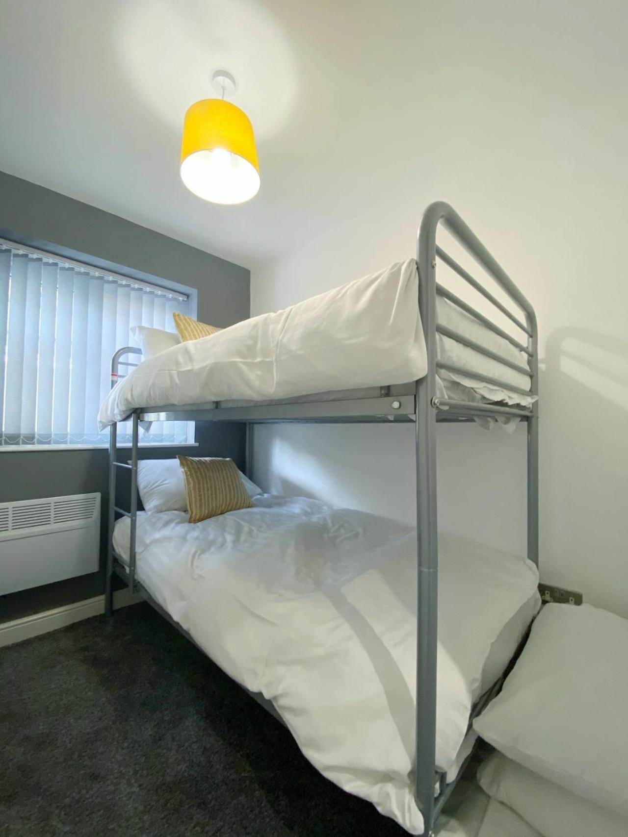 Mayfair Suite - 3X Bathrooms Close To Seafront Blackpool Esterno foto